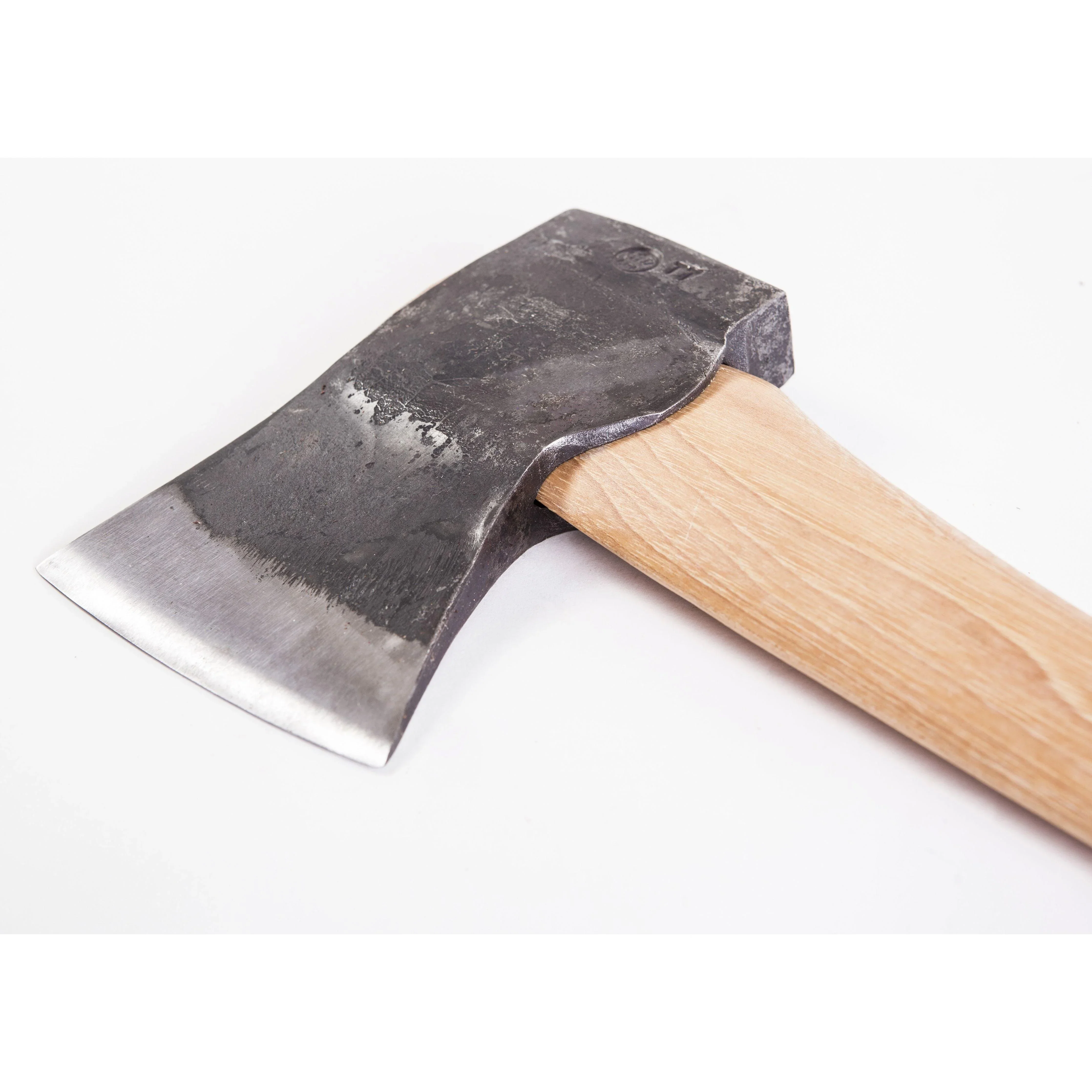 Gränsfors American Felling Axe 90cm Curved Handle - Image 4