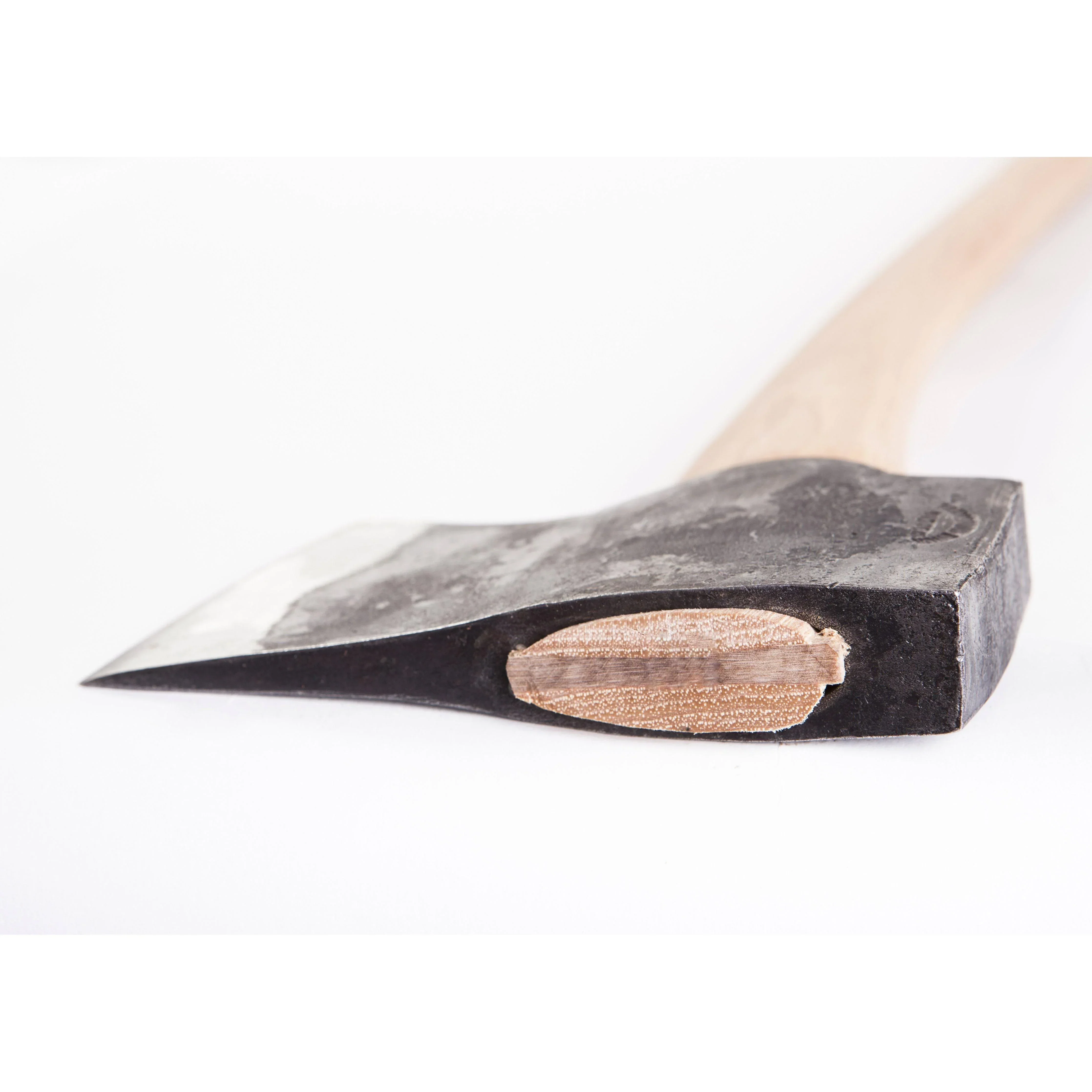 Gränsfors American Felling Axe 90cm Curved Handle - Image 7