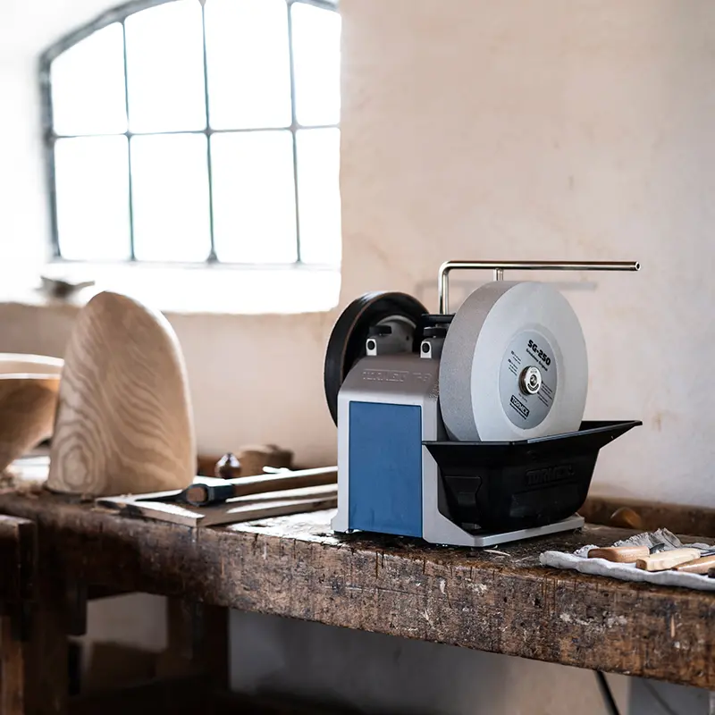 Tormek T-8 Original Grinding Machine - Water Cooled Sharpening System - Image 8